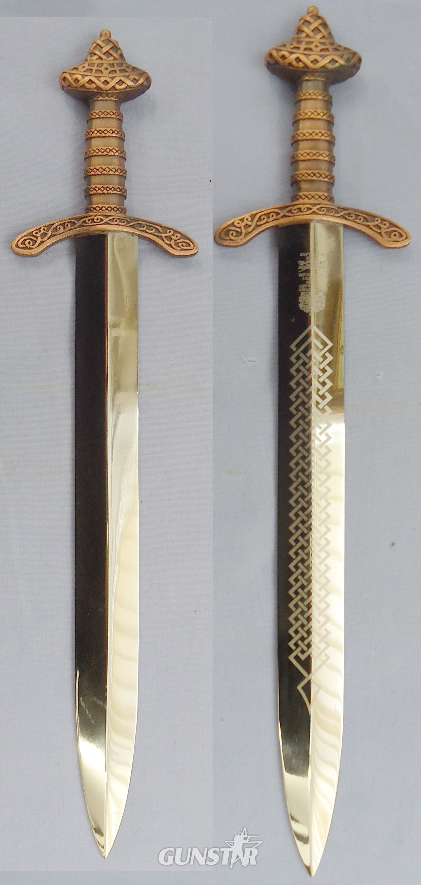  Mint Boxed* Miniature Celtic Sword by Manufacturer Wilkinson Sword. MISC 818. Sword