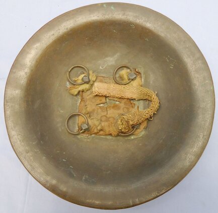  Original 19th Century Indian Dhal Shield - Victorian Campaign Bring Back. 21793. Original 19th Century Indian Dhal Shield - Victorian Campaign Bring Back. 21793.  Antique & Militaria