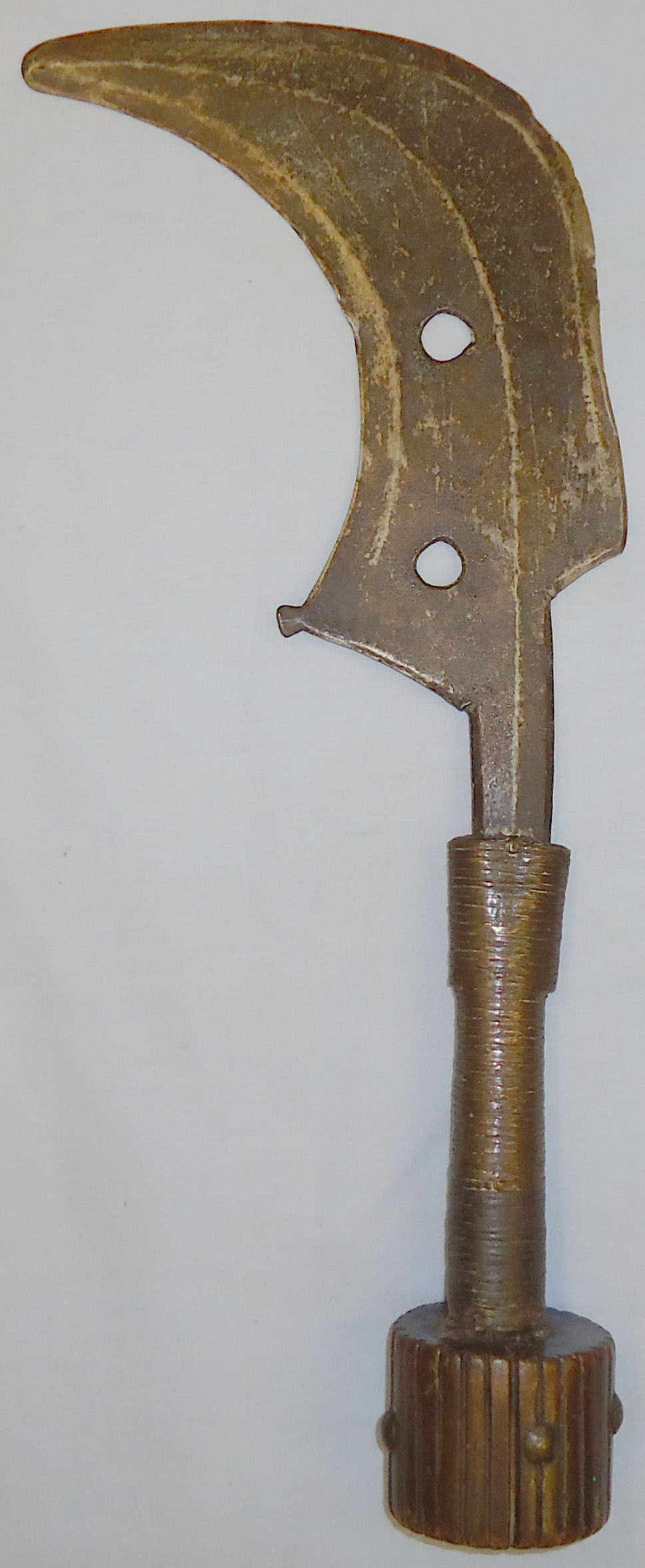  Early 20th Century African ‘Azande Sickle Sword’ from the Democratic Republic of the Congo. 21101. Early 20th Century African ‘Azande Sickle Sword’ from the Democratic Republic of the Congo. 21101. Other Accessory