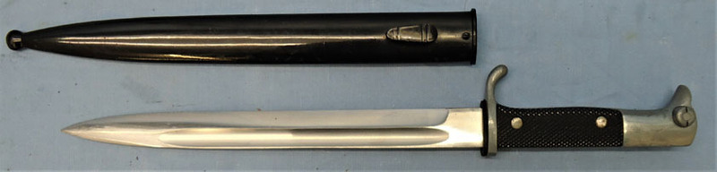 E. Pack & Sohne Bayonet