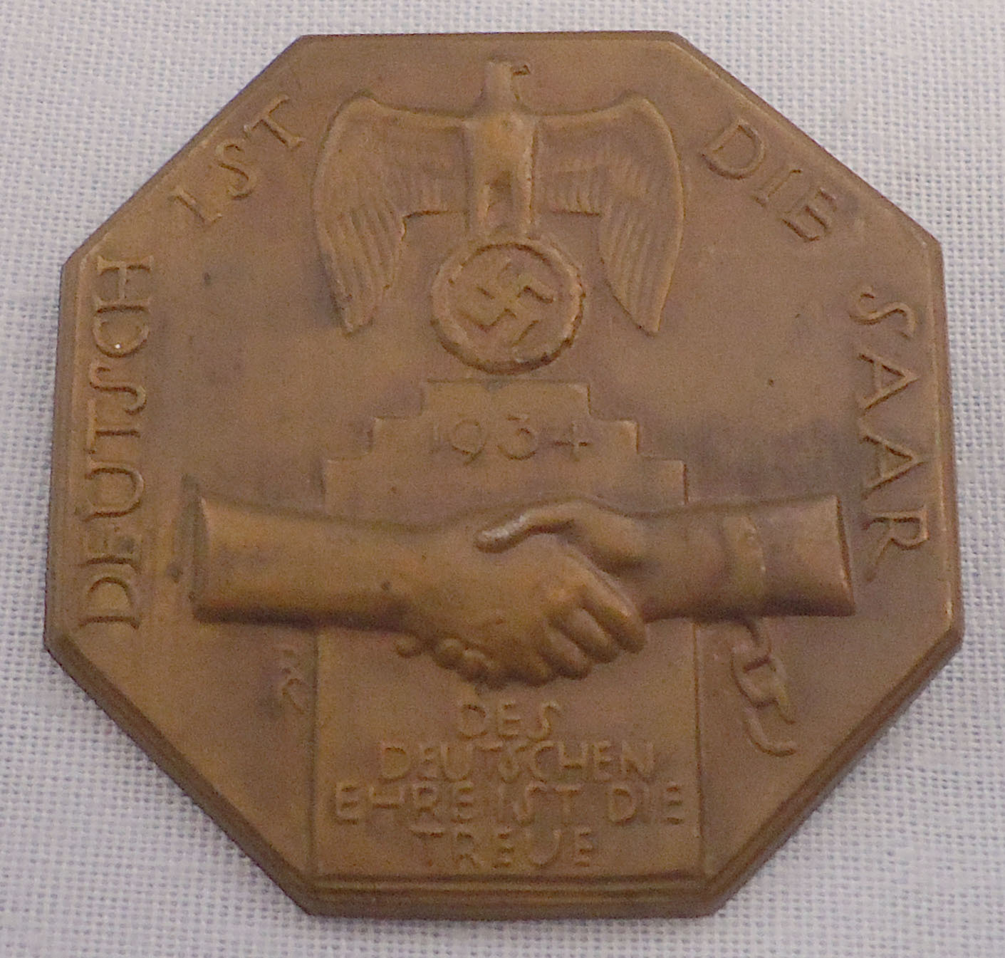 German NSDAP (NAZI PARTY) 1934 Deutsch 1st Die Saar Badge/Tinnie. N 166. German NSDAP (NAZI PARTY) 1934 Deutsch 1st Die Saar Badge/Tinnie. N 166. Antique & Militaria