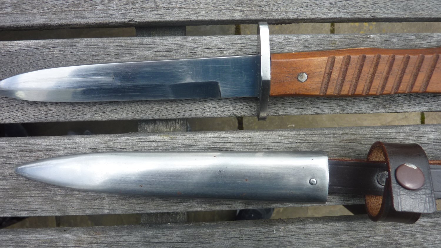 WW1 German Trench - Accurate reproduction - Knive