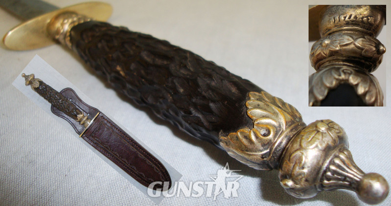 A Victorian Stiletto/Spear point Bowie Knife and Leather Sheath. ED 2635. Dagger