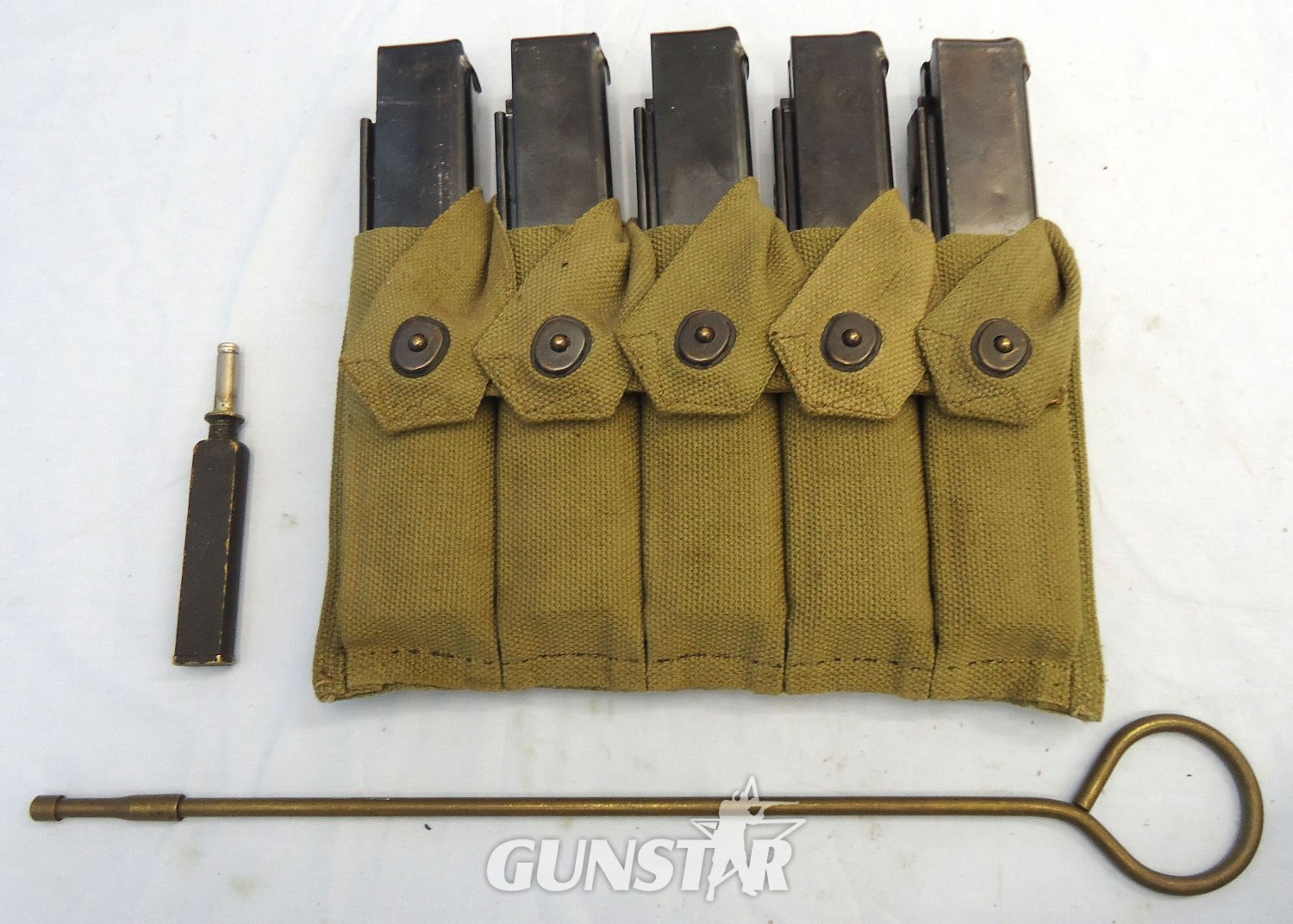 INERT DEACTIVATED. Original WW2 US Army Thompson Webbing 5 x Round Magazine Pouch, 5 x 30 Round Magazines, Cleaning Rod and Oil Bottle. MISC 1052 INERT DEACTIVATED. Original WW2 US Army Thompson Webbing 5 x Round Magazine Pouch, 5 x 30 Round Magazines, Cleaning Rod and Oil Bottle. MISC 1052 Various  Machine Gun in 