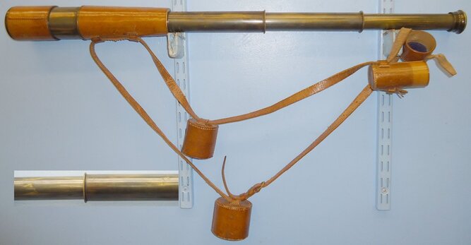  Victorian Era British Broadhurst Clarkson & Co 3 Draw 'Signallers' Brass Telescope with Interchangable Eye Piece Lens and Hard Leather Case. OPT 836. Victorian Era British Broadhurst Clarkson & Co 3 Draw 'Signallers' Brass Telescope with Interchangable Eye Piece Lens and Hard Leather Case. OPT 836. Sight & Optic