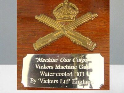 Antique & Militaria