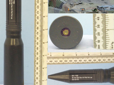 INERT DEACTIVATED. Unfired Swiss Made 30mm FACTORY DUMMY, APDS/T (Armour piercing Discarding Sabot/Trace) (Uncored) Cannon Round For The German Puma IFV (Infantry Fighting Vehicle). - O 1906 INERT DEACTIVATED. Unfired Swiss Made 30mm FACTORY DUMMY, APDS/T (Armour piercing Discarding Sabot/Trace) (Uncored) Cannon Round For The German Puma IFV (Infantry Fighting Vehicle). - O 1906  Other