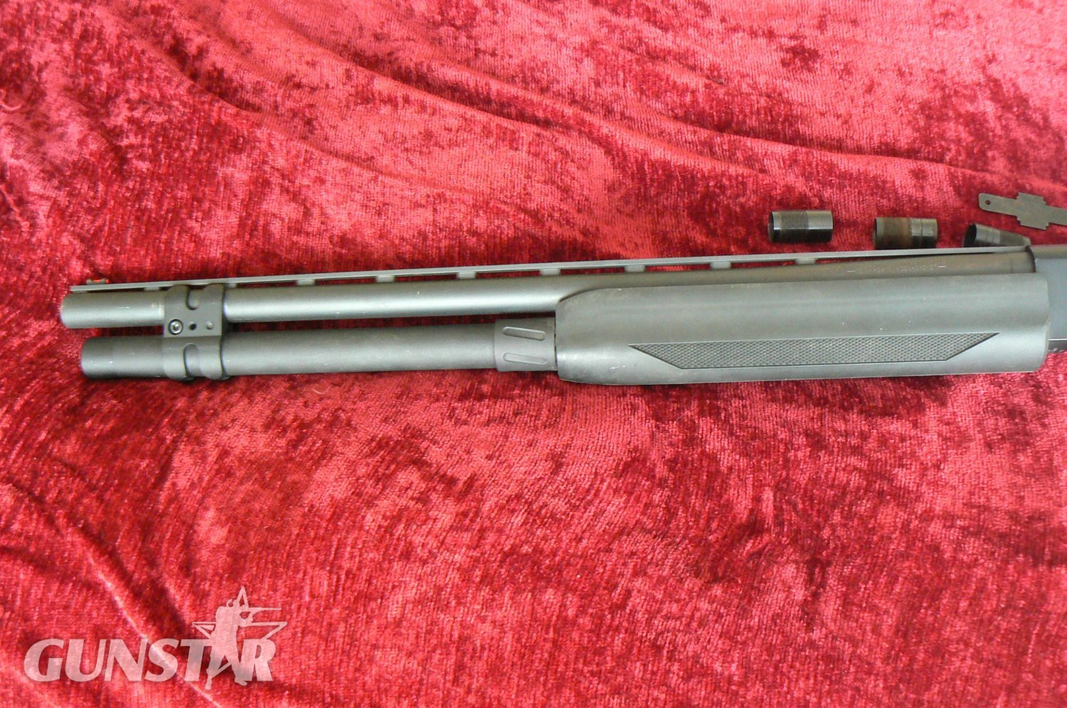 Mossberg jm pro Semi-Auto 12 Bore/gauge 