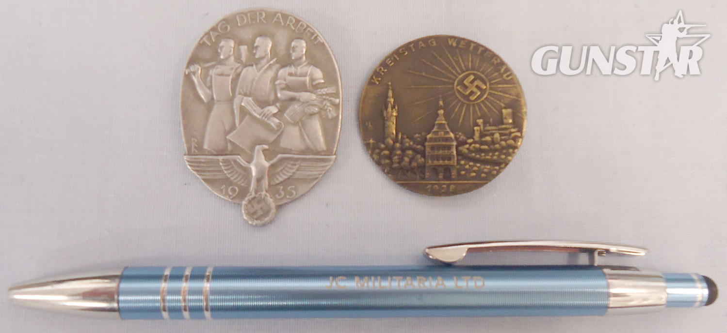 Pair* Third Reich era, Kreistag Wetterau 1938 metal tinnie & a Nazi Party Labour Day (Tag der Arbeit) 1935 . N 169. Pair* Third Reich era, Kreistag Wetterau 1938 metal tinnie & a Nazi Party Labour Day (Tag der Arbeit) 1935 . N 169. Antique & Militaria in 