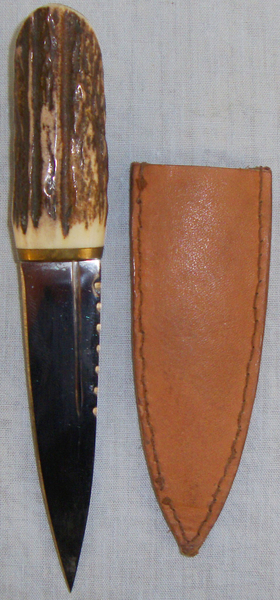  A Sgian Dubh Knife and Sheath by Arthur Turner of Sheffield. ED 2636. Other Blade
