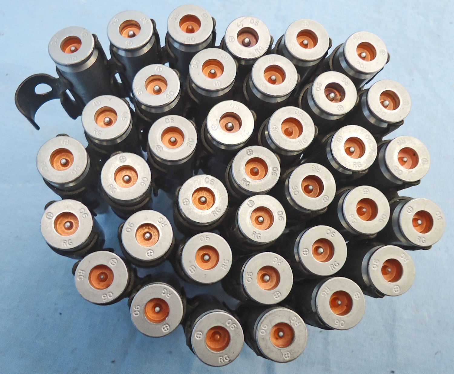 INERT DEACTIVATED. British 7.62 (7.62x51) Drill Rounds, (36), 1990 Dated, in Links for the Gimpy (General Purpose Machine Gun) used by the British Army. O 2310 INERT DEACTIVATED. British 7.62 (7.62x51) Drill Rounds, (36), 1990 Dated, in Links for the Gimpy (General Purpose Machine Gun) used by the British Army. O 2310 Various Other Ammunition - {CATEGORY}