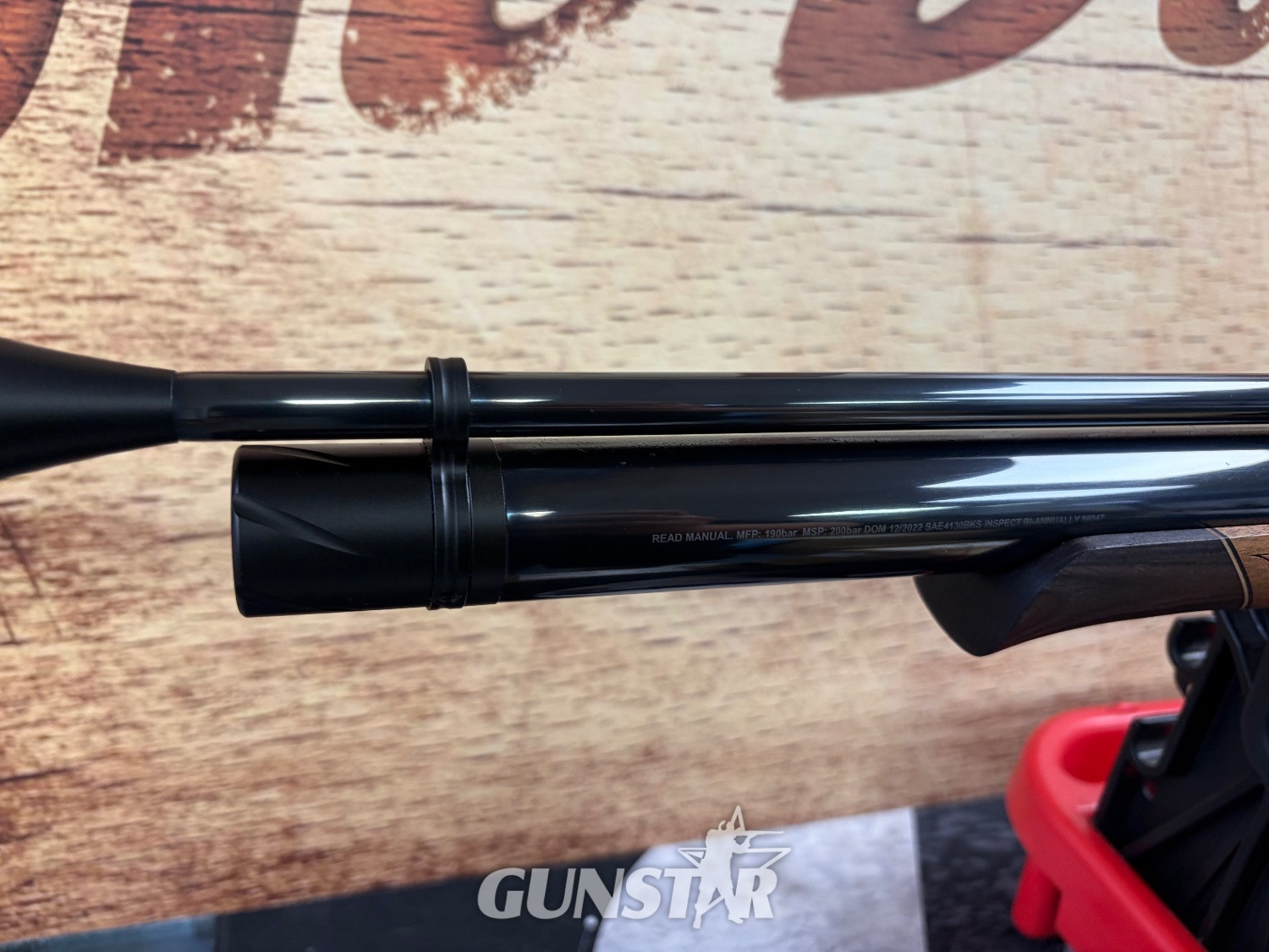 {CATEGORY} - Air Arms S400 Rifle Walnut Thumbhole .22 in 