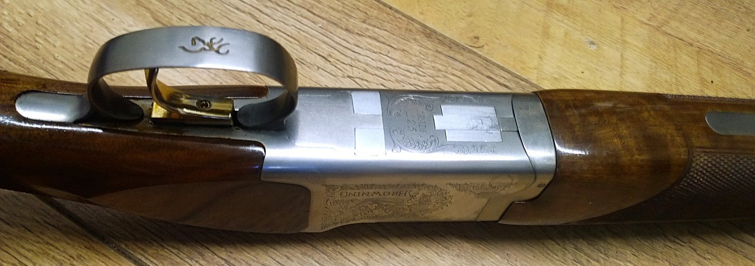 Browning B425 Over and Under 12 Bore/gauge 