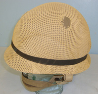 1974 Dated Israel Defence Forces (IDF) Paratrooper’s 2 Part Jump Helmet With Correct Liner & Desert Sand Colour Camouflage Net Cover With Label All With IDF Stylised ‘Z’ Zahal Marks Clothing