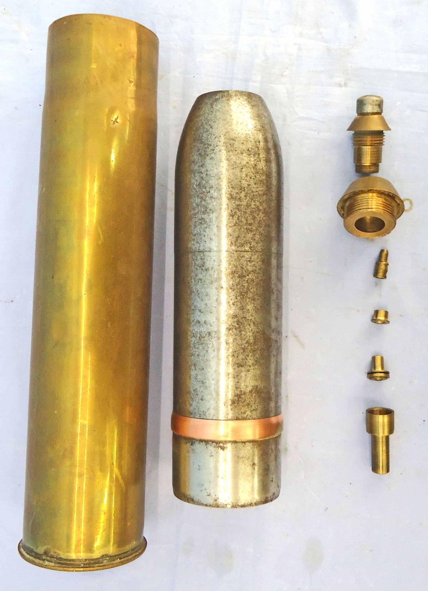 DEACTIVATED INERT. French, WW1, Unfired, 1914 Dated, 75mm Mle 1897 Field Gun High Explosive (HE) Round WITH Strippable Percussion Nose Fuze. - O 2267O 2267 DEACTIVATED INERT. French, WW1, Unfired, 1914 Dated, 75mm Mle 1897 Field Gun High Explosive (HE) Round WITH Strippable Percussion Nose Fuze. - O 2267  Other Ammunition 