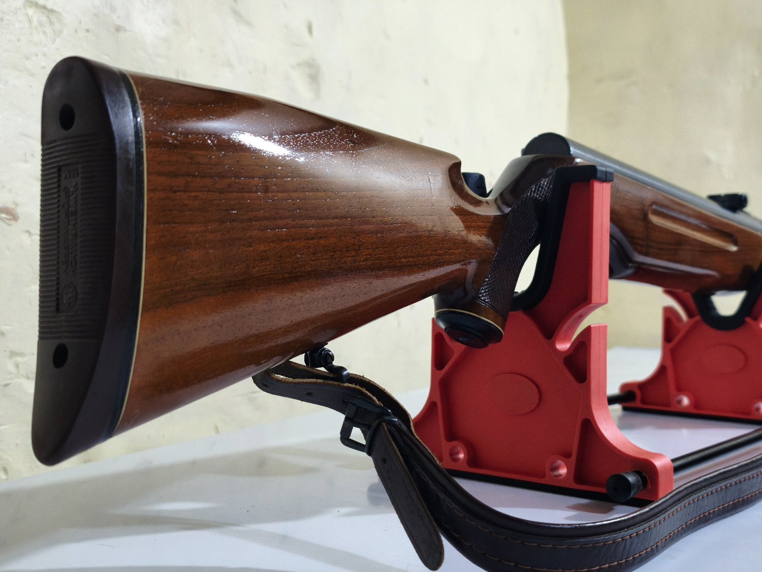 Weihrauch HW35E walnut  .22