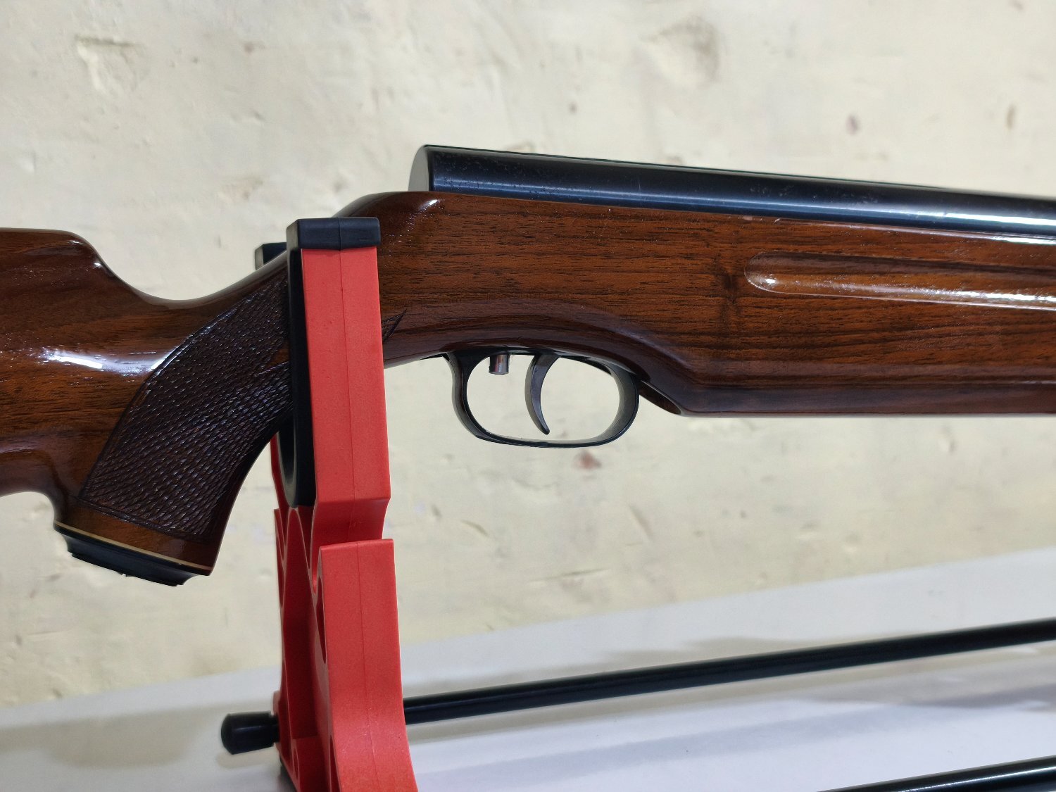  Weihrauch HW35E walnut  .22