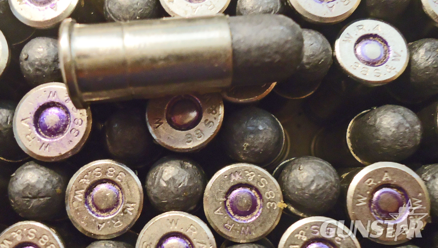 Winchester DEACTIVATED INERT. American Winchester Police Ammunition, c.1939, Carton of 50 Rounds Of .38 Smith & Wesson Cartridges. - O 2042  Other Ammunition 