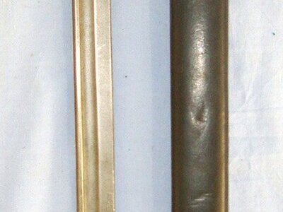 WW1 British WD 1917 Wilkinson Pattern 1907 Sword Bayonet Regiment Marked D.R, WD 1915 Scabbard By HGR & Rare WD 1915 Dated Pattern 1914 Leather Frog By James Homer C&M. BAYO 204 Bayonet