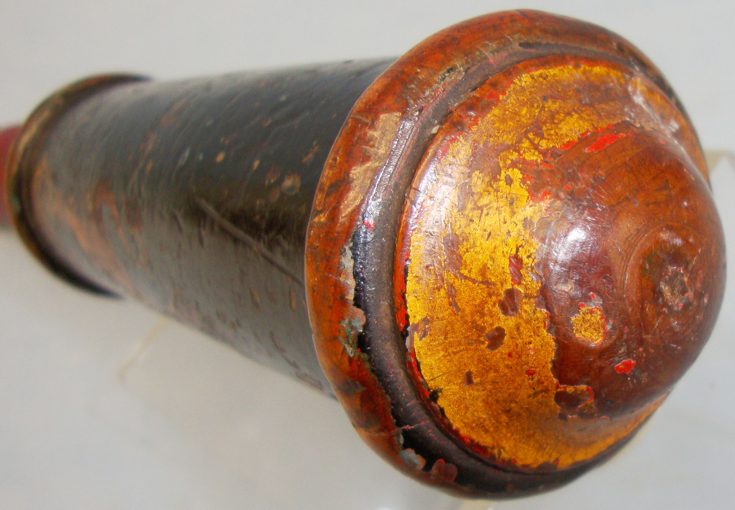  William IV (1830-1837) Painted Wood Baluster Tipstaff/Truncheon with the Royal Arms of Great Britain. 20664. William IV (1830-1837) Painted Wood Baluster Tipstaff/Truncheon with the Royal Arms of Great Britain. 20664. Antique & Militaria