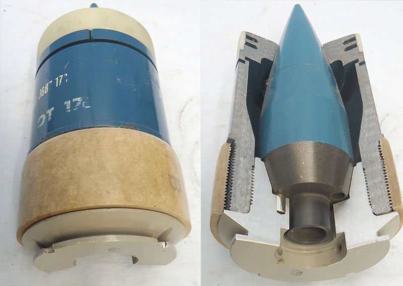  DEACTIVATED INERT. MINT. British, Quarter Sectioned 105mm (105x617R) APDS/T (Armour Piercing, Discarding Sabot/Trace) Practice Projectile. - O 2277 DEACTIVATED INERT. MINT. British, Quarter Sectioned 105mm (105x617R) APDS/T (Armour Piercing, Discarding Sabot/Trace) Practice Projectile. - O 2277  Other Ammunition