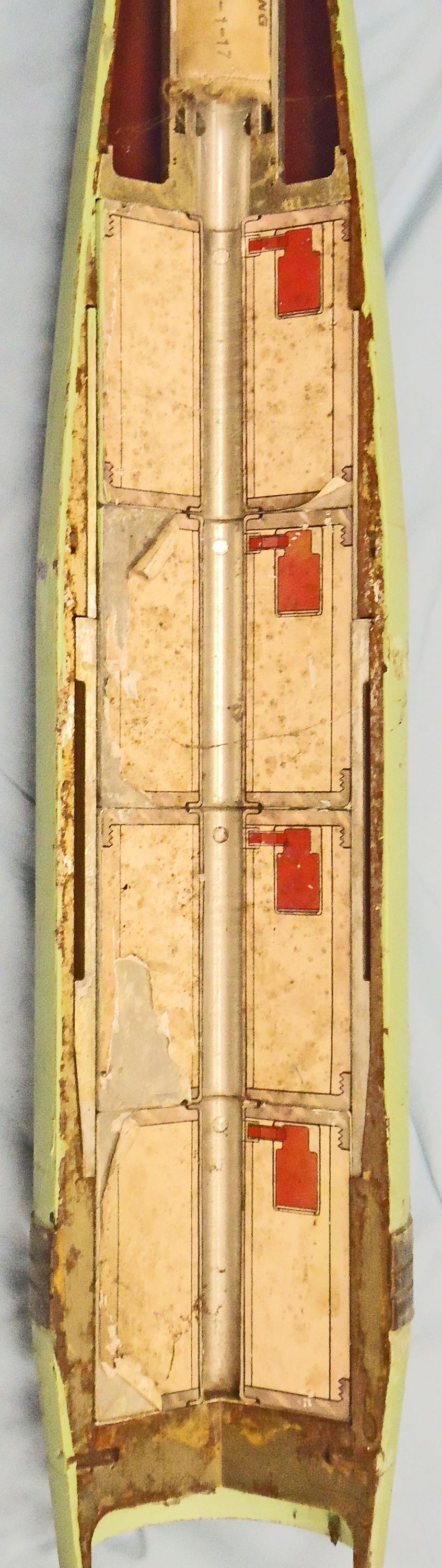 {CATEGORY} - INERT DEACTIVATED. Rare, Unfired, 155MM NATO FH70 Quarter Sectioned Instruction Smoke Projectile. - O 1996 INERT DEACTIVATED. Rare, Unfired, 155MM NATO FH70 Quarter Sectioned Instruction Smoke Projectile. - O 1996  Other Ammunition in 