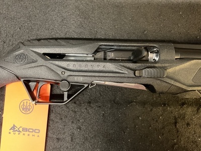 Beretta AX800 Semi-Auto 12 Bore/gauge