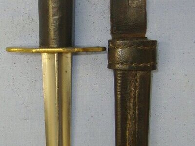 French Model 1833 Naval Boarding Dirk / Fighting Knife With Naval Anchor & Other Inspection Marks, Triangular Section Blade & Scabbard. Sn 21464 Dagger