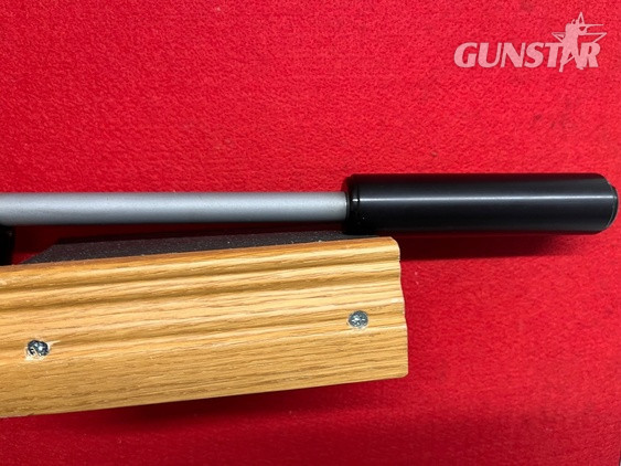 Mossberg Model 817 Bolt Action .17 Hornady Magnum Rimfire (.17 HMR) Rifle - {CATEGORY}