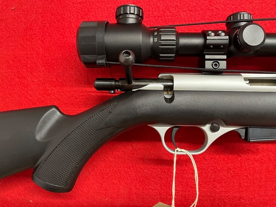 Mossberg Model 817 Bolt Action .17 Hornady Magnum Rimfire (.17 HMR) Rifle
