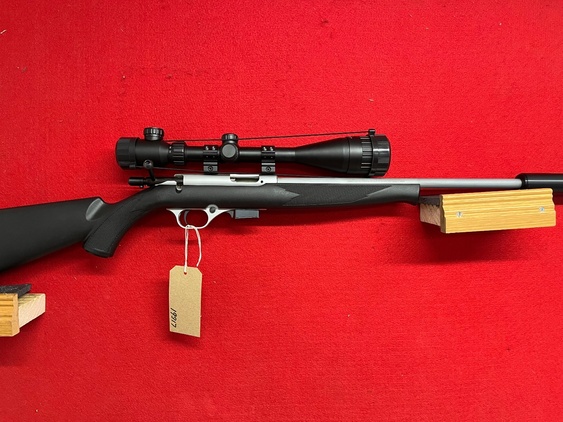 Mossberg Model 817 Bolt Action .17 Hornady Magnum Rimfire (.17 HMR) Rifle 