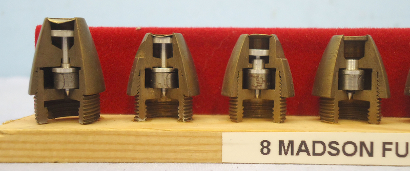 INERT DEACTIVATED. Set of 8 Variations Of ¼ Sectioned Noses Fuses For The 20 mm Madsen Anti Aircraft Gun. Sn - 20570 INERT DEACTIVATED. Set of 8 Variations Of ¼ Sectioned Noses Fuses For The 20 mm Madsen Anti Aircraft Gun. Sn - 20570  Other Ammunition - {CATEGORY} in 