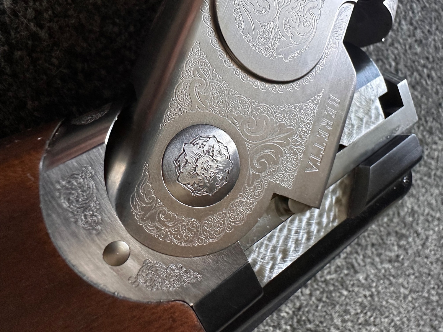 Beretta 686 Silver Pigeon 1 Over and Under 12 Bore/gauge - {CATEGORY}