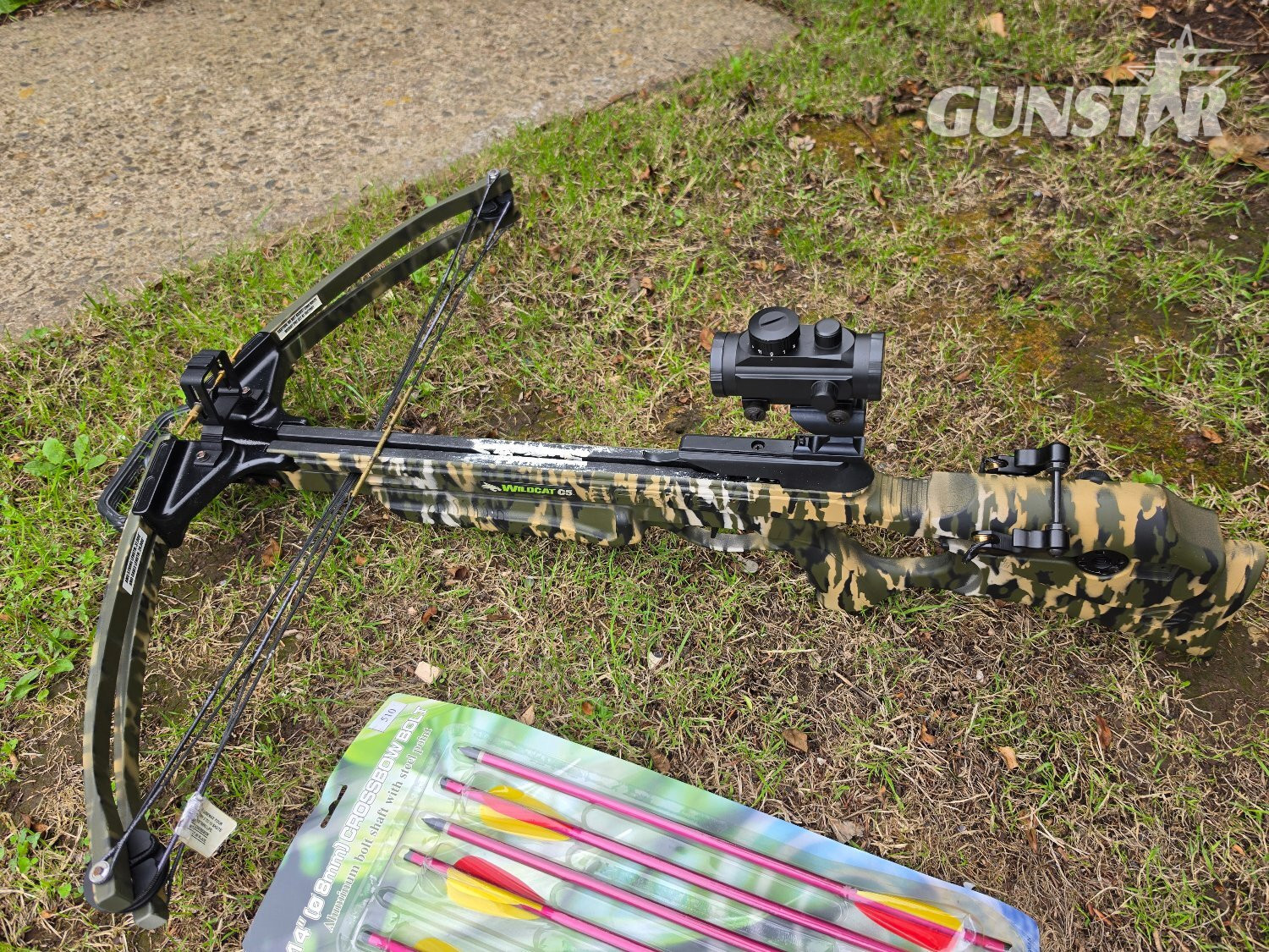 Barnett  Crossbows and Bows in 