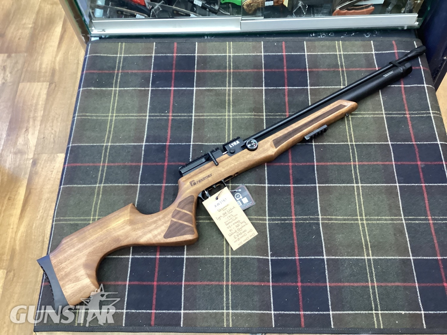 Reximex LYRA STD WALNUT.  .177 in 