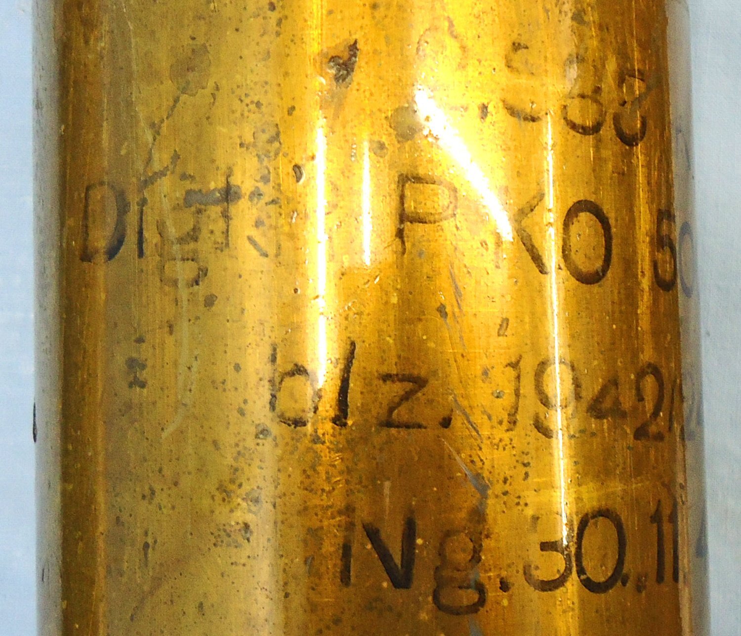 DEACTIVATED INERT. WW2, German Tiger 1 Tank, 1944 Dated, Unfired 88mm (88 x 571R) High Explosive (HE) Round for the 88mm Tiger 1 KWK 36 tank gun and the Flak 18 Towed Anti-aircraft/Tank and Naval Guns. Sn - 23265:10 DEACTIVATED INERT. WW2, German Tiger 1 Tank, 1944 Dated, Unfired 88mm (88 x 571R) High Explosive (HE) Round for the 88mm Tiger 1 KWK 36 tank gun and the Flak 18 Towed Anti-aircraft/Tank and Naval Guns. Sn - 23265:10 Various Other Ammunition 