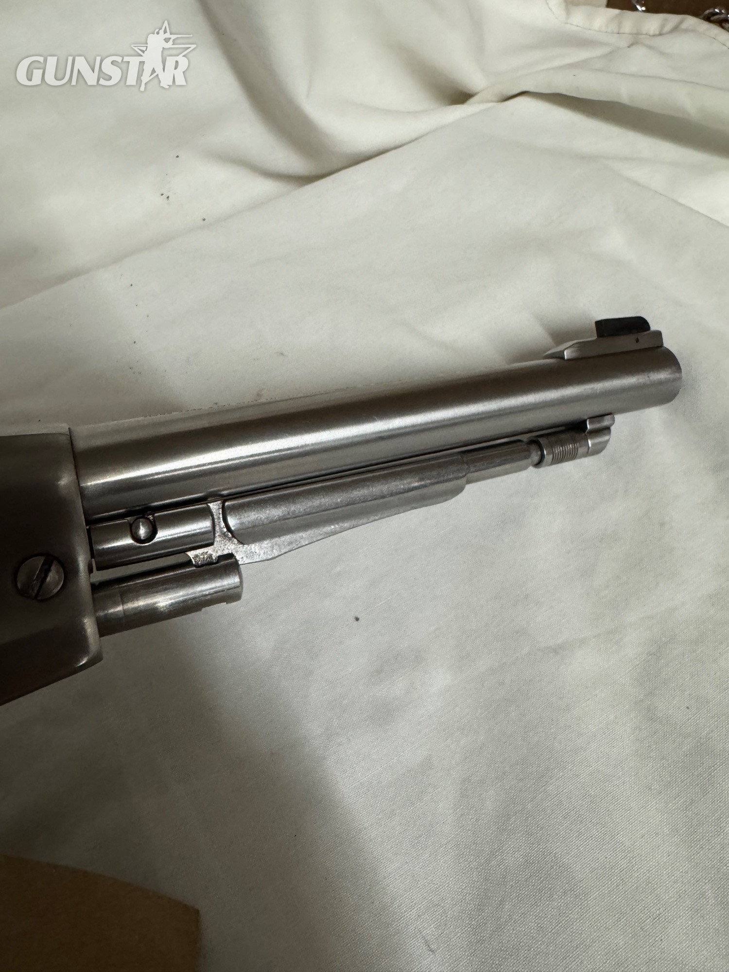 Ruger Old Army in .45. Stainless  Old Army .45 Muzzleloader - {CATEGORY} in 