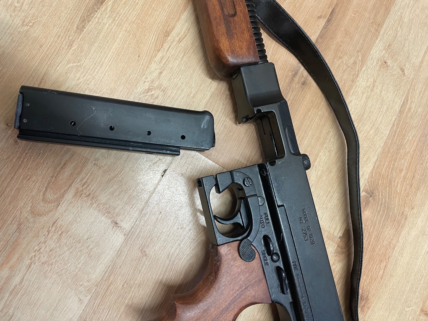 {CATEGORY} - Denix Tommy Gun Denix Thompson M1928/M1928A1 Tommy Gun - Non-firing