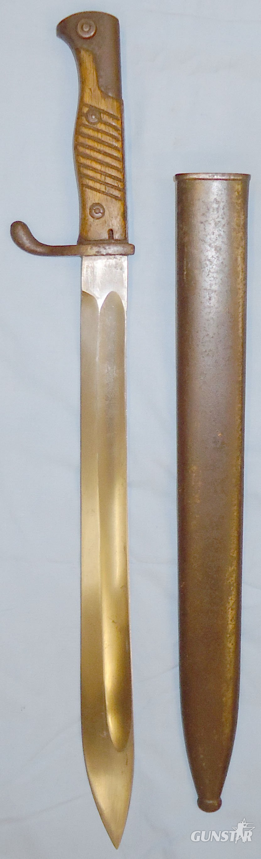  WWI Dated Imperial German 1898/05 Butcher Knife Bayonet Scabbard by Manufacturer Luneschloss. 21750. Bayonet