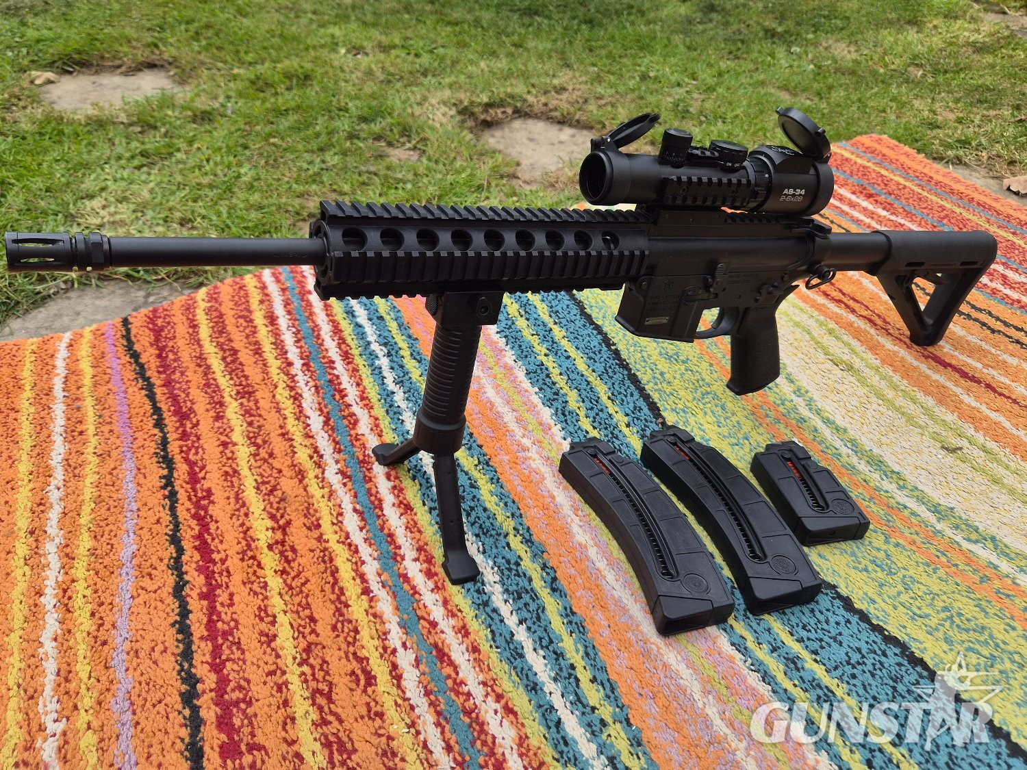 Smith & Wesson M&P 15-22 Semi-Auto .22 Long Rifle (.22 LR) Rifle 