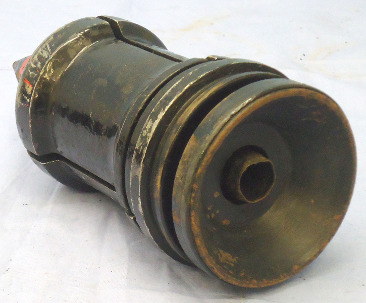 DEACTIVATED INERT. WW2 1945 dated Unfired British 17pr (76.2 x 583R) APDS/T (Armour Piercing Discarding Sabot/Trace) Round. - O 1914 DEACTIVATED INERT. WW2 1945 dated Unfired British 17pr (76.2 x 583R) APDS/T (Armour Piercing Discarding Sabot/Trace) Round. - O 1914  Other Ammunition 