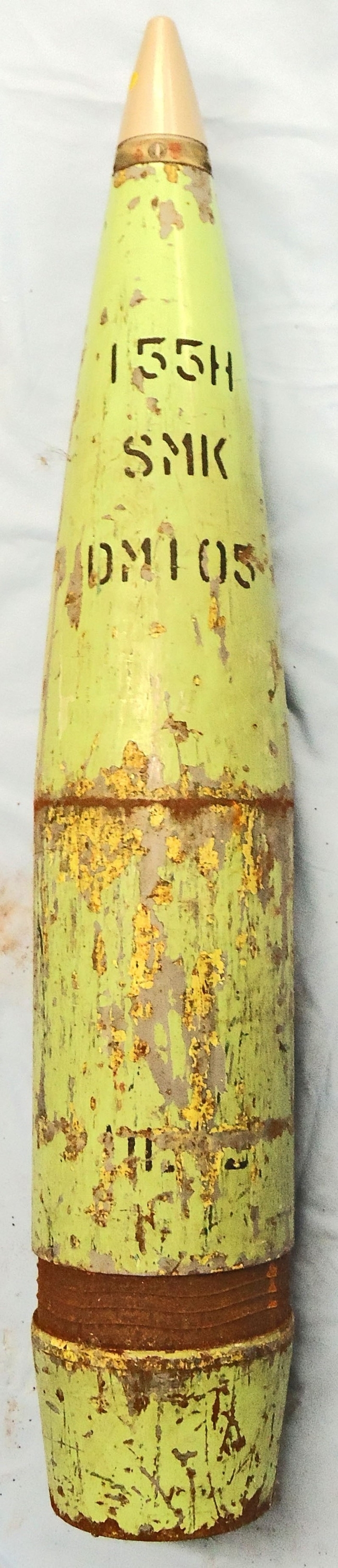 INERT DEACTIVATED. Fired, 155MM NATO FH70 Smoke Projectile. - O 2001 INERT DEACTIVATED. Fired, 155MM NATO FH70 Smoke Projectile. - O 2001  Other Ammunition - {CATEGORY} in 