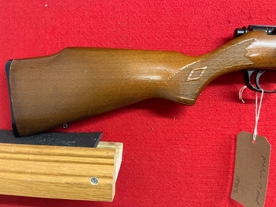 Marlin 17V Bolt Action .17 Hornady Magnum Rimfire (.17 HMR) Rifle