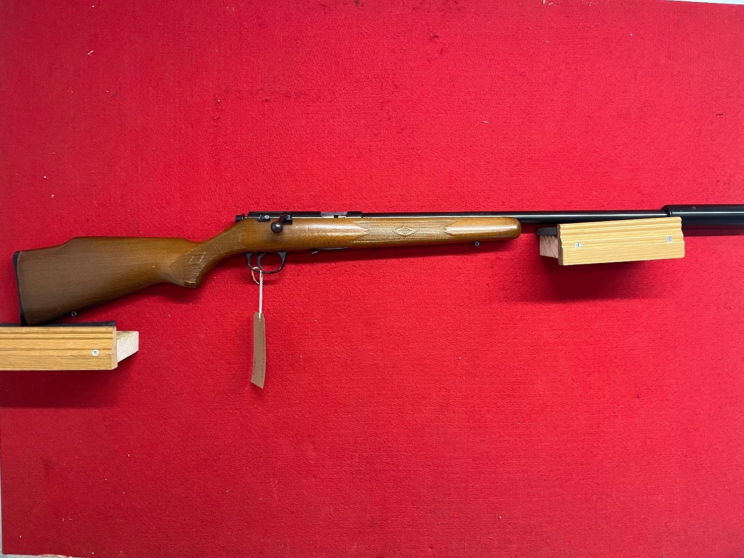 Marlin 17V Bolt Action .17 Hornady Magnum Rimfire (.17 HMR) Rifle - {CATEGORY}
