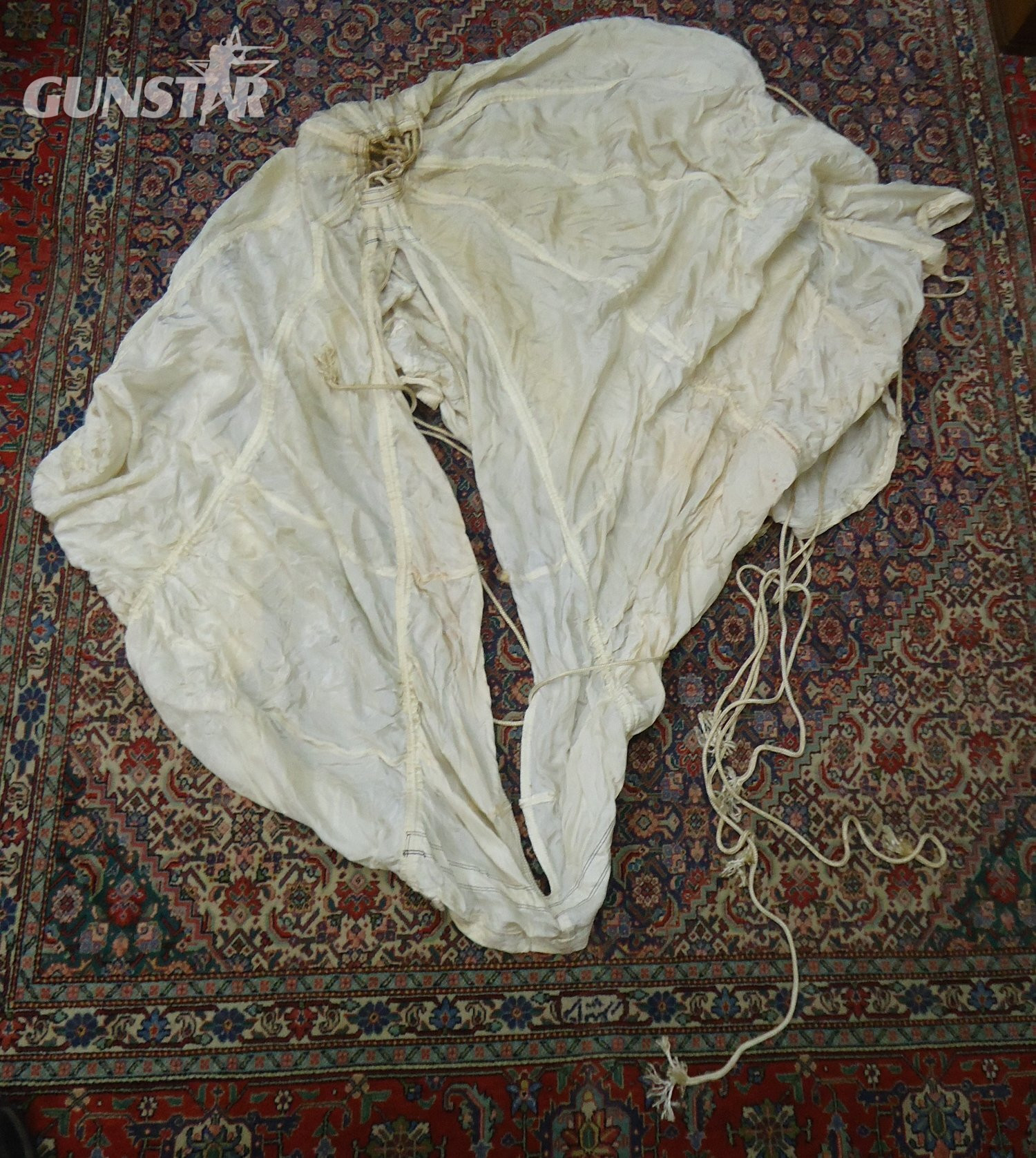 WW2, 1944 Dated, Container Light Equipment Parachute. Sn - 22846:91 WW2, 1944 Dated, Container Light Equipment Parachute. Sn - 22846:91 Antique & Militaria - {CATEGORY} in 