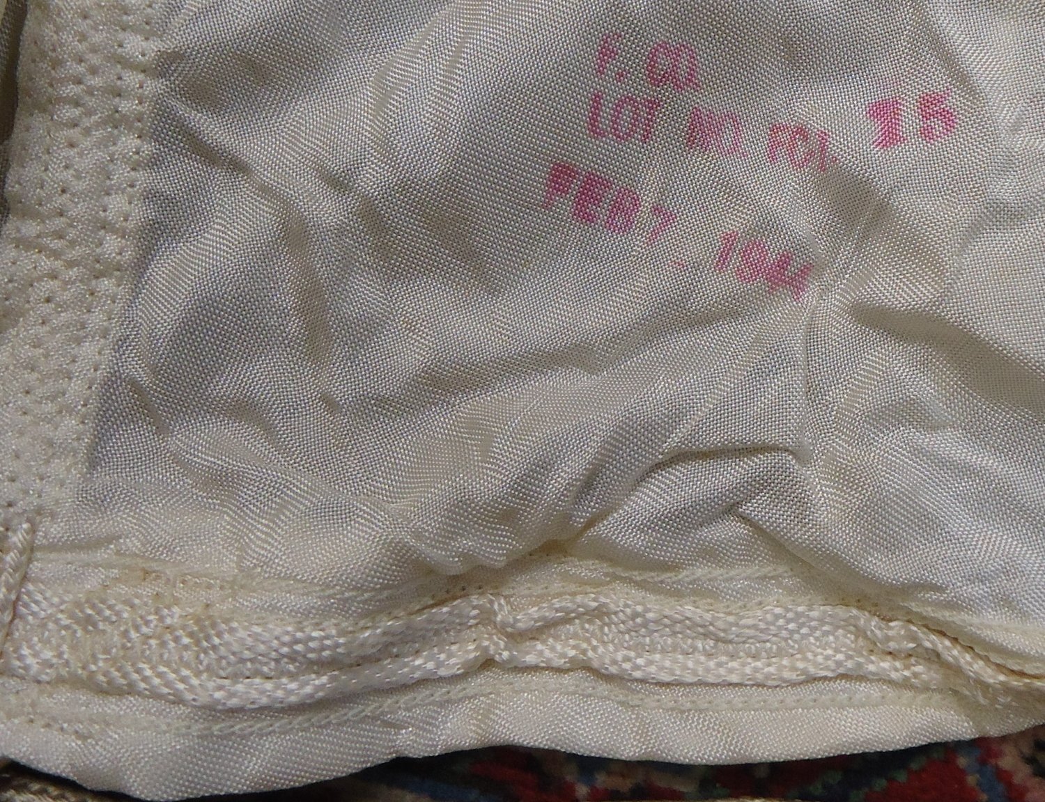  WW2, 1944 Dated, Container Light Equipment Parachute. Sn - 22846:91 WW2, 1944 Dated, Container Light Equipment Parachute. Sn - 22846:91 Antique & Militaria