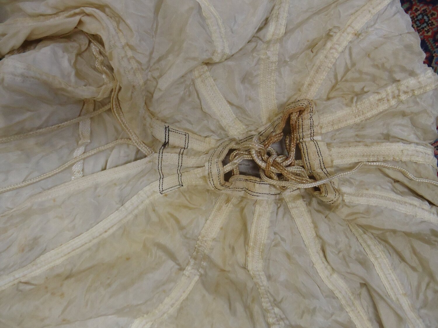 WW2, 1944 Dated, Container Light Equipment Parachute. Sn - 22846:91 WW2, 1944 Dated, Container Light Equipment Parachute. Sn - 22846:91 Antique & Militaria 