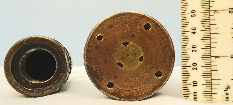 INERT DEACTIVATED. German WW2, 1937 Dated 3.7cm PAK 36 (37x250) APHE (Armour Piercing High Explosive/Trace) Round With Rare Two Piece Brass And Steel Composite Cartridge Case. Sn - 20079 INERT DEACTIVATED. German WW2, 1937 Dated 3.7cm PAK 36 (37x250) APHE (Armour Piercing High Explosive/Trace) Round With Rare Two Piece Brass And Steel Composite Cartridge Case. Sn - 20079  Other Ammunition