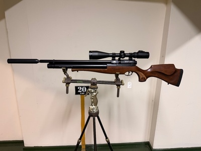 Air Arms S 510tc Carbine Air Rifle .22. Section 1 As new. S510tc .22