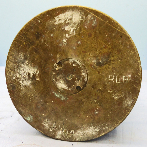 DEACTIVATED INERT. WW2 1945 dated Unfired British 17pr (76.2 x 583R) Armour Piercing Discarding Sabot/Trace (APDS/T) Round. - O 1915 DEACTIVATED INERT. WW2 1945 dated Unfired British 17pr (76.2 x 583R) Armour Piercing Discarding Sabot/Trace (APDS/T) Round. - O 1915  Other Ammunition - {CATEGORY}
